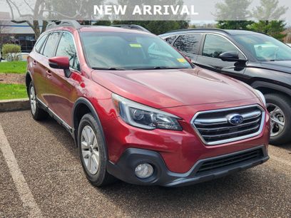 Used 2019 Subaru Outback 2.5i Premium w/ Protection Package #1