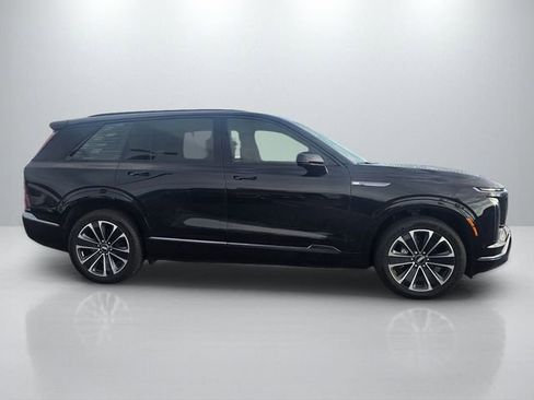 Used 2026 Cadillac Vistiq Sport AWD/4WD image 5
