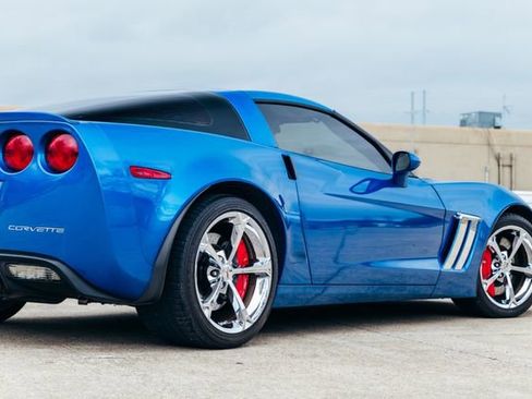 Used 2011 Chevrolet Corvette Grand Sport w/ Preferred Equipment Group image 43