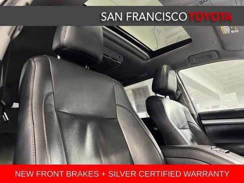 Certified 2019 Toyota Highlander XLE image 22