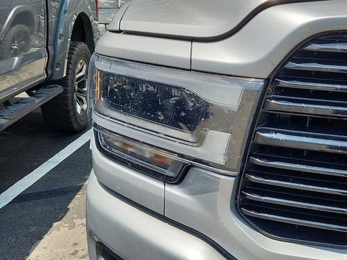 Used 2022 RAM 2500 Laramie AWD/4WD image 4
