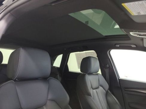 Used 2023 Audi SQ5 Premium Plus AWD/4WD image 9