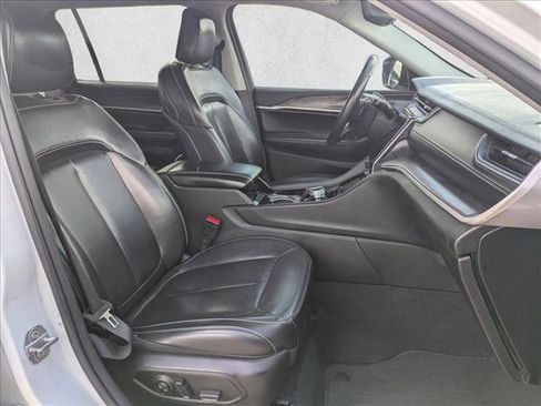 Used 2021 Jeep Grand Cherokee L Limited image 22