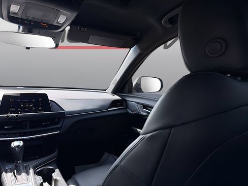Used 2025 Cadillac CT4 Luxury RWD image 20