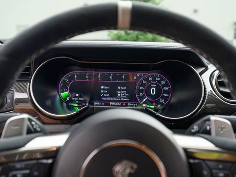 Used 2020 Ford Mustang Shelby GT500 w/ Technology Package image 30