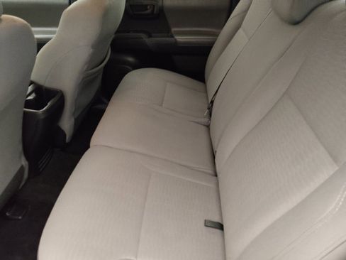 Used 2019 Toyota Tacoma SR w/ SR Convenience Package RWD image 18