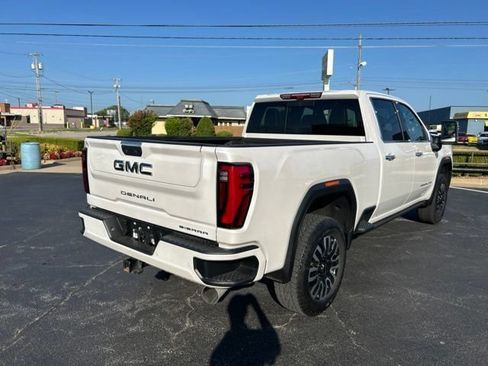 Used 2025 GMC Sierra 2500 Denali Ultimate AWD/4WD image 6