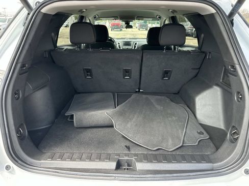 Certified 2023 Chevrolet Equinox LT FWD image 9