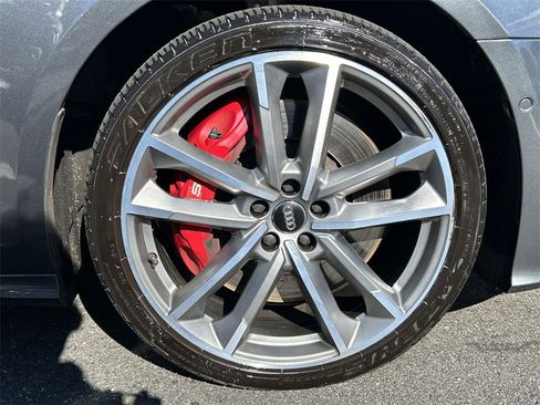 Used 2020 Audi S6 Prestige image 13