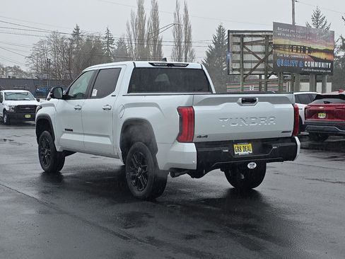 New 2025 Toyota Tundra Limited image 4