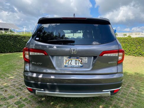Used 2020 Honda Pilot Touring image 6