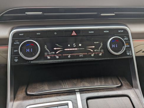 Used 2021 Genesis GV80 3.5T w/ Prestige Package 07 image 23