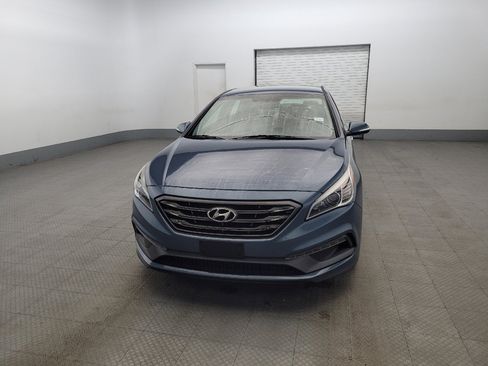 Used 2016 Hyundai Sonata Sport w/ Option Group 02 image 15