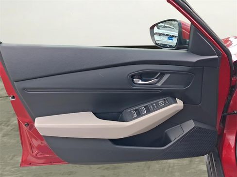 Certified 2024 Honda Accord EX image 18