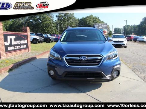 Used 2019 Subaru Outback 2.5i Premium AWD/4WD image 2