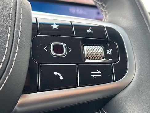 Used 2025 Genesis GV80 3.5T Prestige image 11