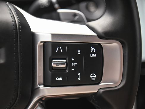 Used 2023 Land Rover Discovery HSE R-Dynamic image 23