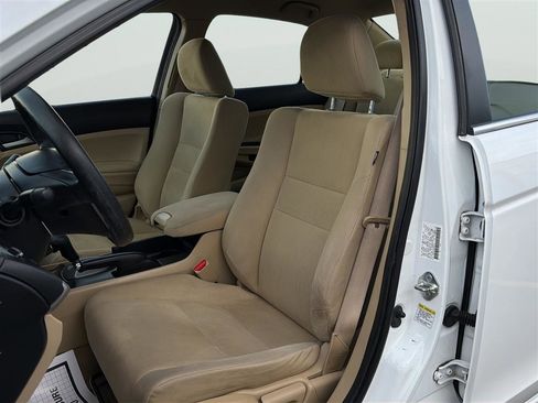 Used 2011 Honda Accord LX image 13