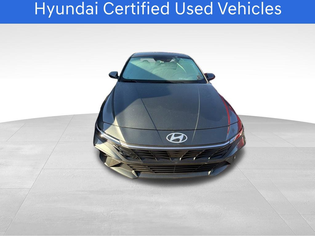 Used 2025 Hyundai Elantra SE FWD image 20