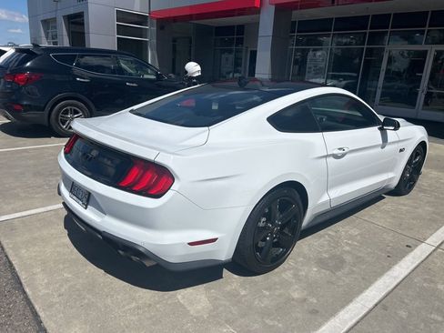 Used 2022 Ford Mustang GT Premium w/ Equipment Group 401A image 4