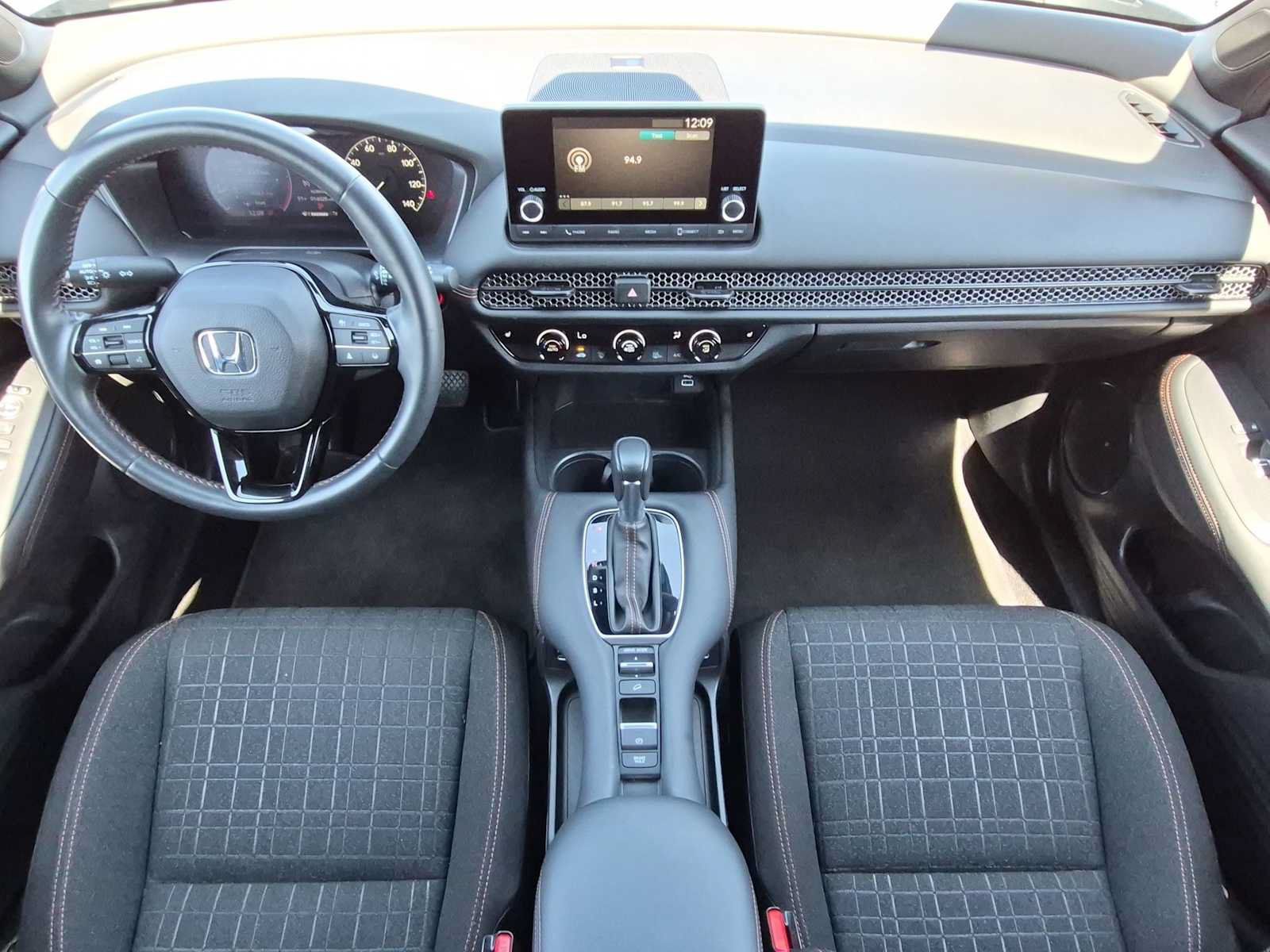 Certified 2024 Honda HR-V Sport image 15