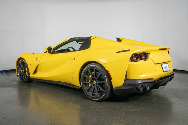 Used 2023 Ferrari 812 GTS RWD image 6