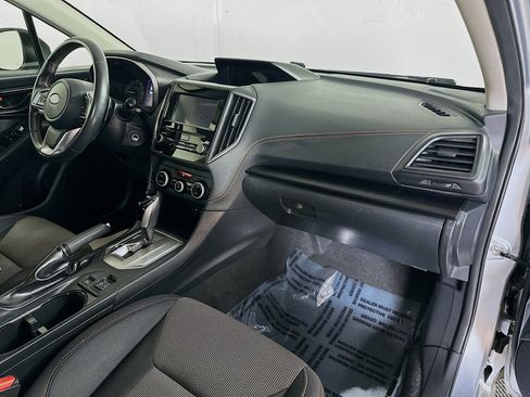 Used 2021 Subaru Crosstrek 2.0i Premium image 27