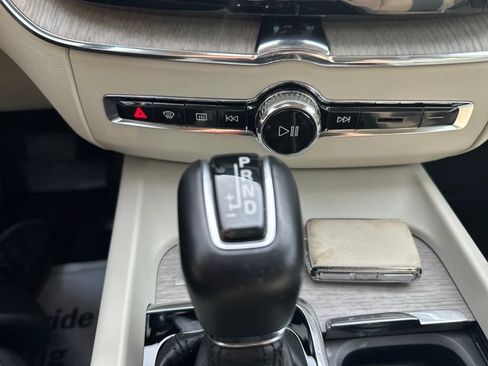 Used 2019 Volvo XC60 T5 Inscription AWD/4WD image 16