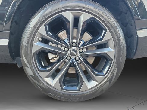 Used 2025 Audi Q7 3.0T Premium Plus image 5