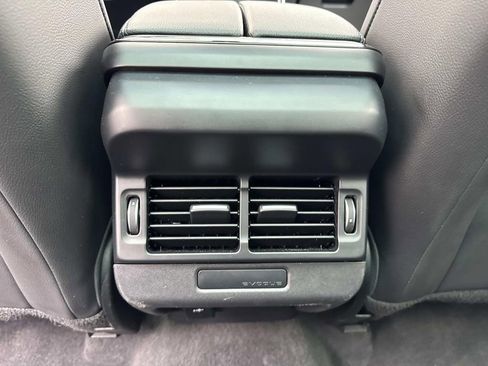 Used 2023 Land Rover Range Rover Evoque R-Dynamic S image 16