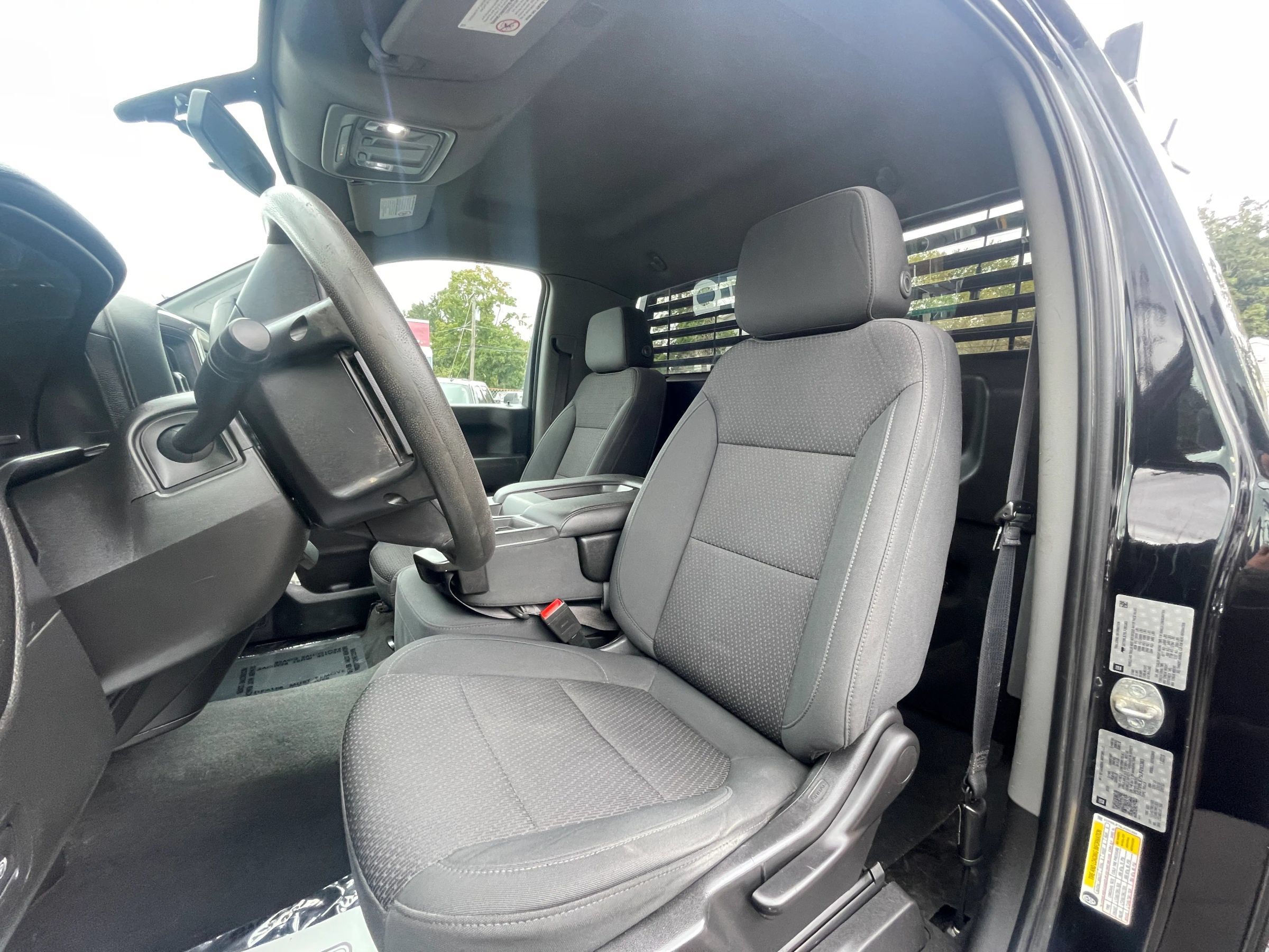 Used 2020 GMC Sierra 2500 4x4 Regular Cab w/ Convenience Package image 12