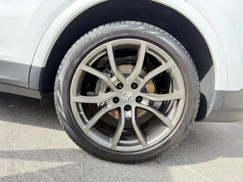 Used 2019 Porsche Cayenne S AWD/4WD image 38