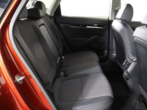 Used 2023 Kia Seltos S w/ Navigation Package FWD image 32
