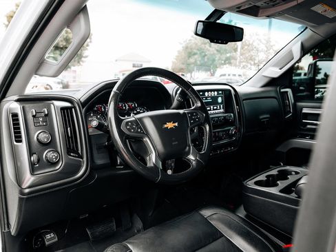 Used 2018 Chevrolet Silverado 2500 LTZ w/ Custom Sport Edition AWD/4WD image 19