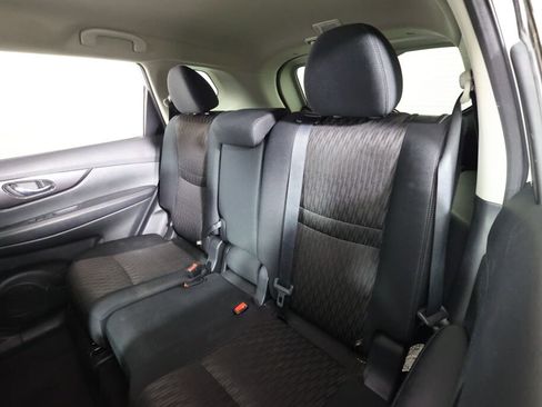 Used 2019 Nissan Rogue S w/ Special Edition Package image 15