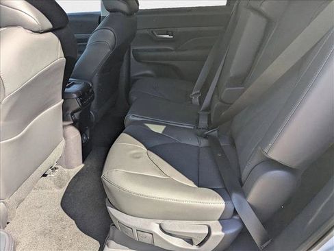 New 2026 Toyota Grand Highlander Limited image 14