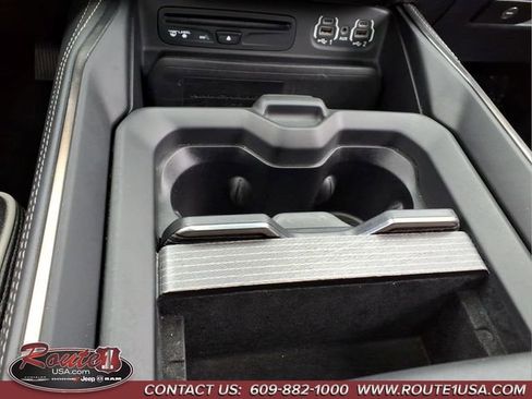 Used 2019 RAM 1500 Limited AWD/4WD image 39