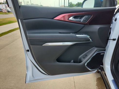 New 2026 Chevrolet Traverse RS AWD/4WD image 13
