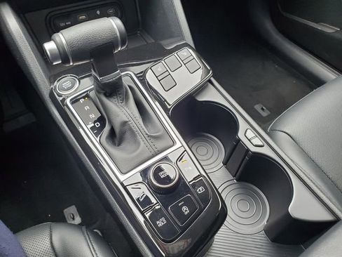 Used 2023 Kia Sportage EX image 20