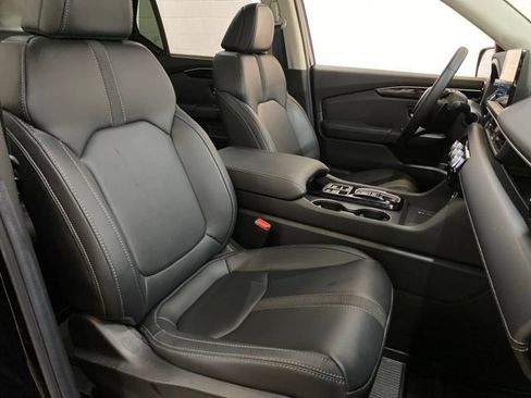 Used 2025 Honda Pilot EX-L image 85