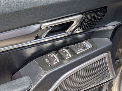 Used 2024 Kia Telluride S w/ S Sunroof Package AWD/4WD image 13