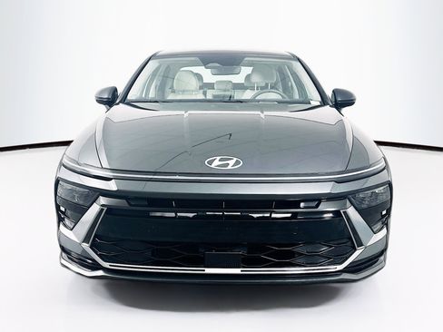 Used 2024 Hyundai Sonata SEL image 2