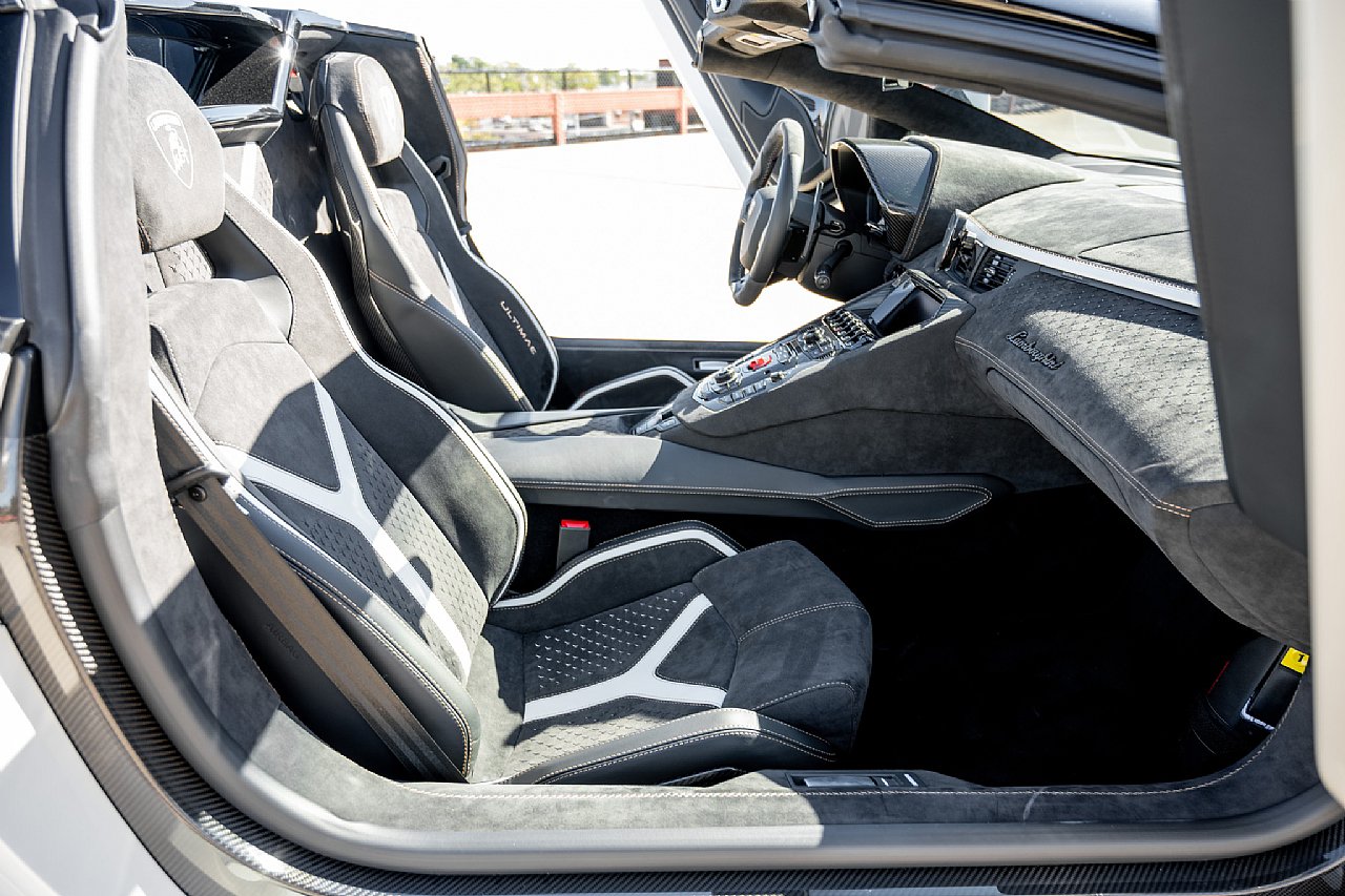 Used 2022 Lamborghini Aventador LP 780-4 Ultimae AWD/4WD image 24