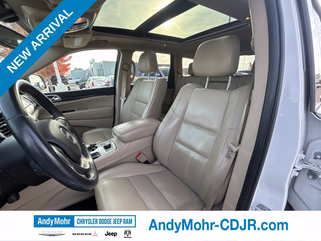 Used 2019 Jeep Grand Cherokee Limited w/ Luxury Group II AWD/4WD image 12