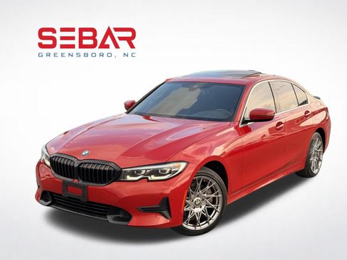 Used 2019 BMW 330i xDrive Sedan w/ Convenience Package AWD/4WD image 2