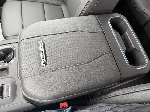 Used 2024 GMC Sierra 2500 Denali w/ Denali Reserve Package image 53