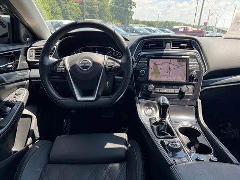 Certified 2023 Nissan Maxima Platinum w/ Sport Mat Group FWD image 13