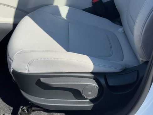 Used 2026 Hyundai Tucson SE AWD/4WD image 19