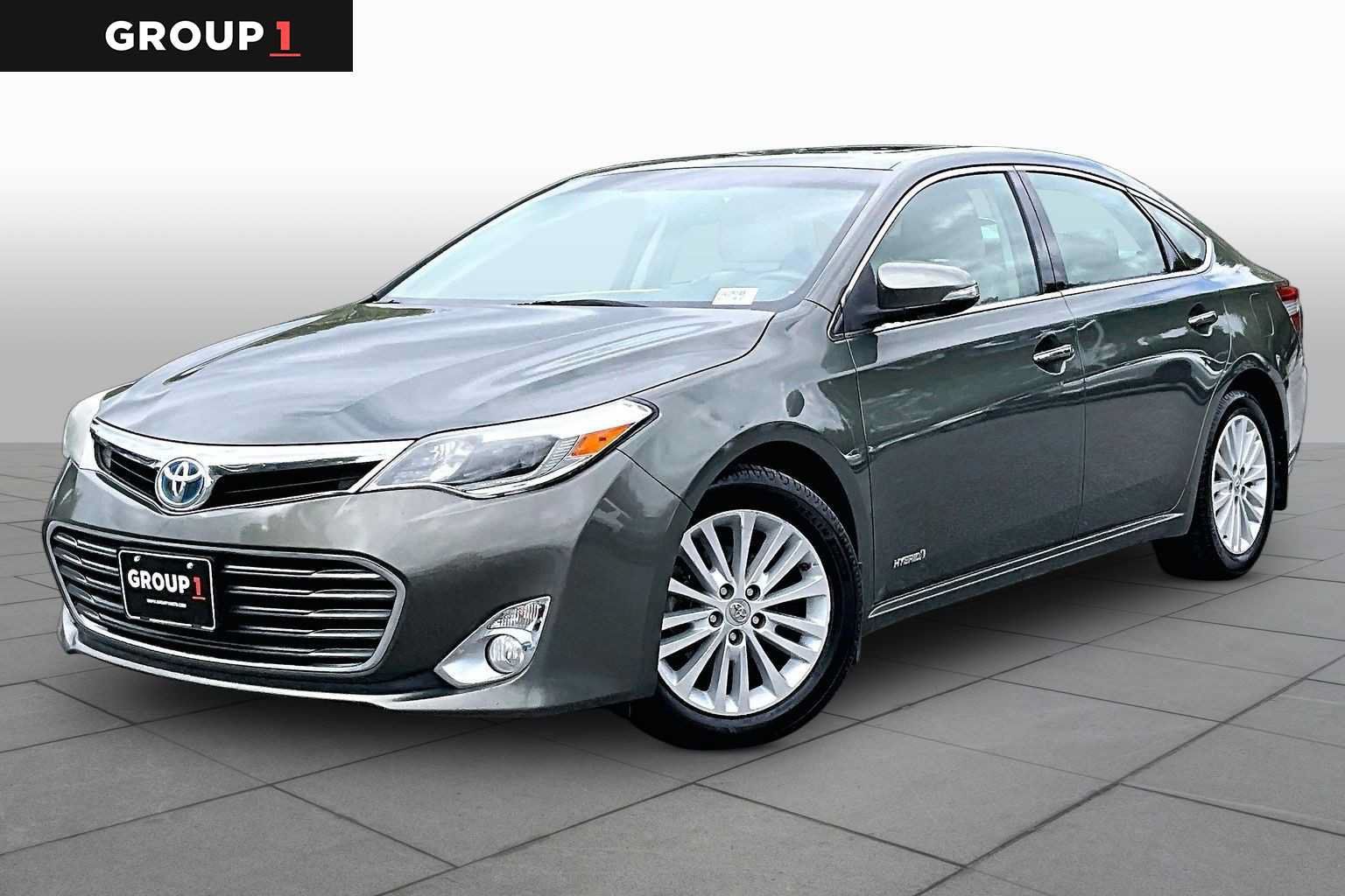 Used 2014 Toyota Avalon Limited FWD image 1