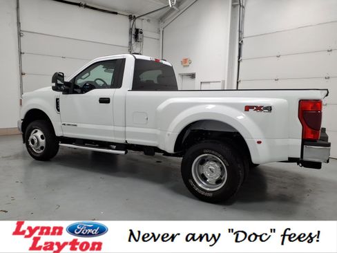 Used 2022 Ford F350 XLT w/ XLT Value Package image 6